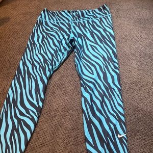Nike Dri Fit Work out pants Size Medium